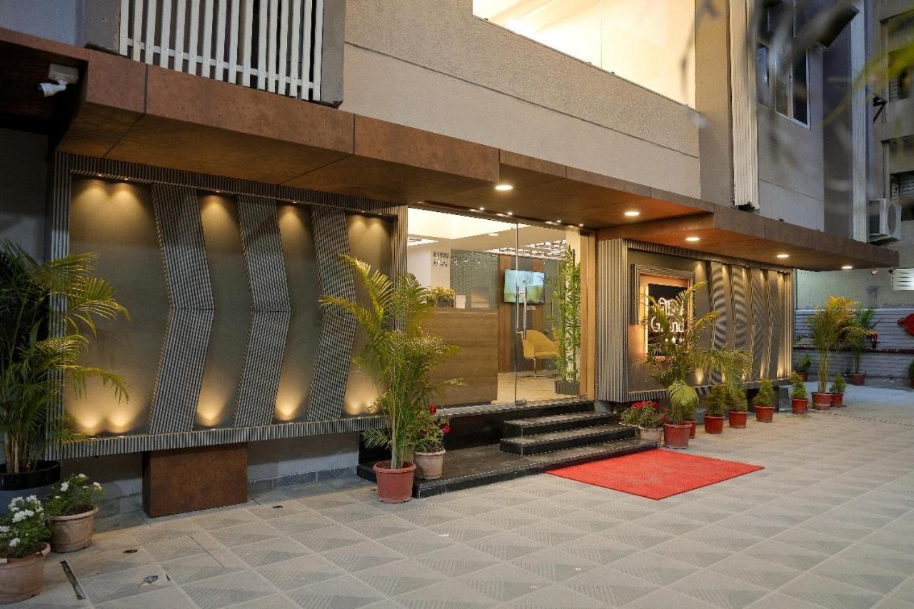 Hotel The Grand Indore Exterior photo